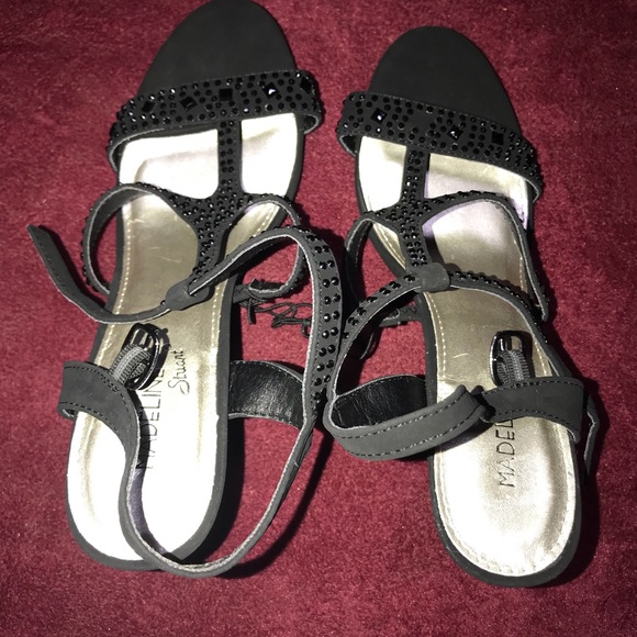 Madeline Stuart strappy gem evening shoes - Picture 3 of 8